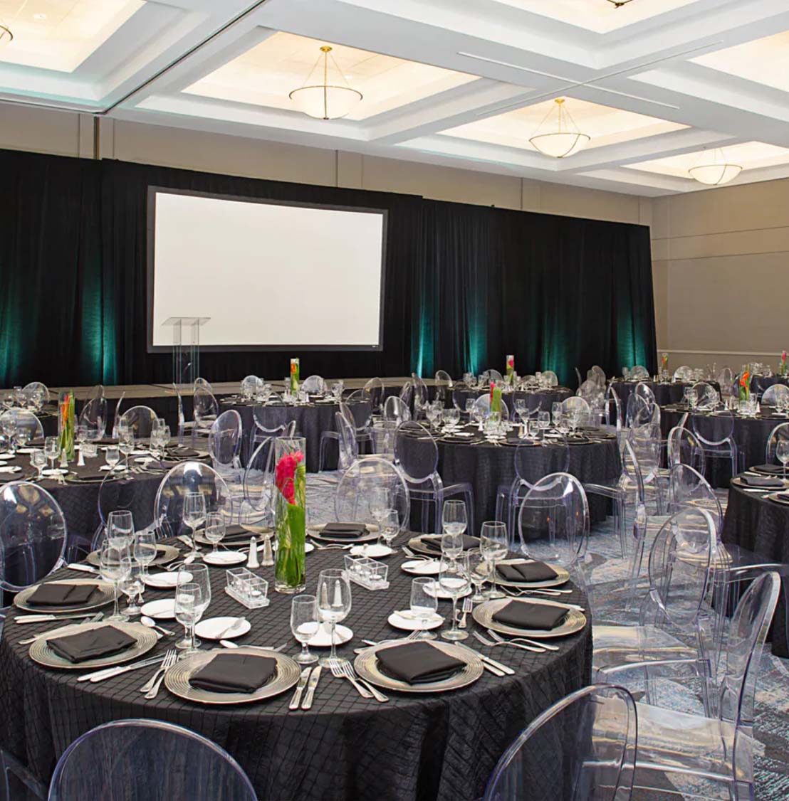Los Angeles Marriott Burbank Airport conference room