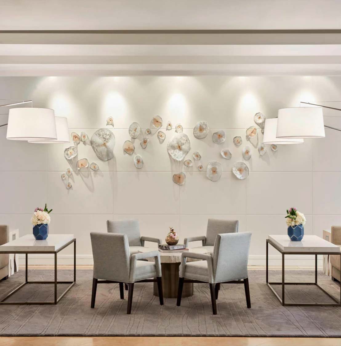 marriott los angeles burbank airport lobby