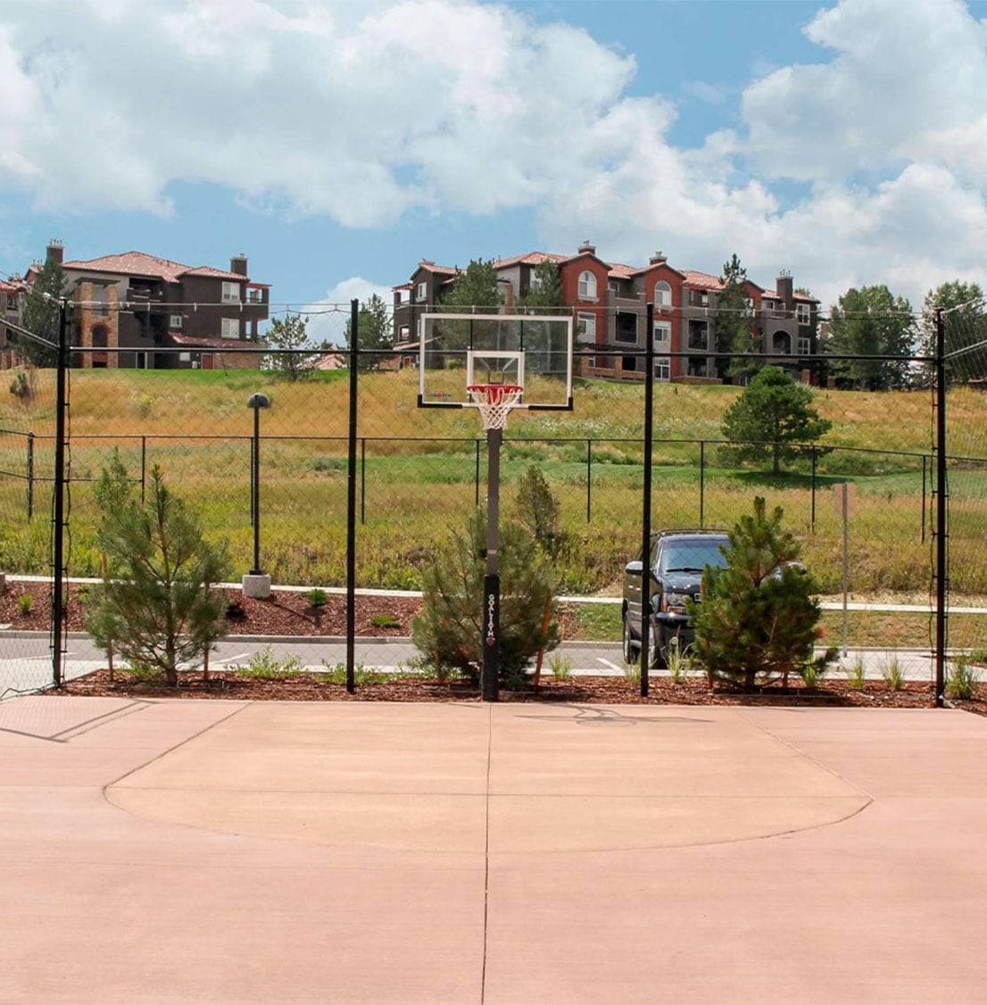 outdoor basketball court at Residence Inn by Marriott Boulder Broomfield Interlocken