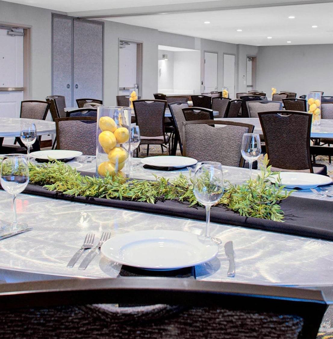 dining area at Residence Inn by Marriott Boulder Broomfield Interlocken