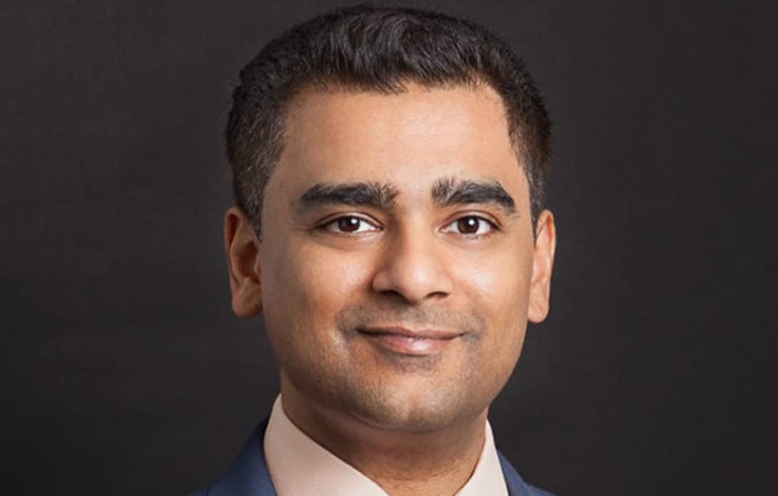 dev headshot