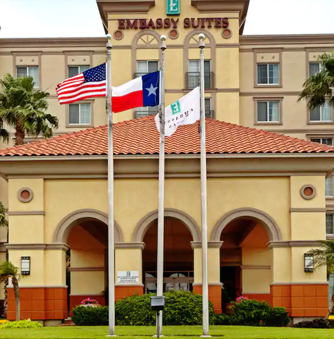 embassy suites laredo texas exterior